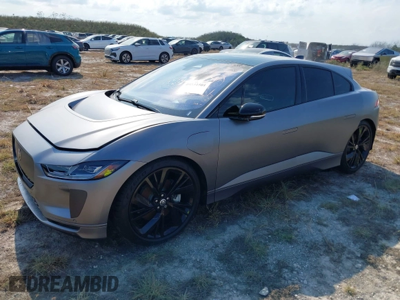 2024 Jaguar I-PACE R-Dynamic HSE with VIN SADHM2S12R1634818, listed as a IAAI auction lot 40531501 with 1 mi miles. Bid and sale history available at carsss.com. Image 17.