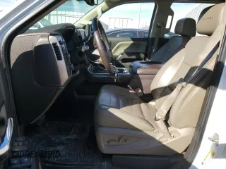 2016 GMC Sierra 1500 Denali z VIN 3GTU2PEC6GG318282, wystawiony jako Copart lot #43751255 z przebiegiem 154 009 mil mil oraz Szkoda całkowita • Salvage title. Historia ofert i sprzedaży dostępna na DreamBid. Obrazek 7.
