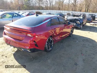 2022 Kia K5 GT-Line z VIN 5XXG64J26NG107886, wystawiony jako IAAI lot #41054102 z przebiegiem 88 516 mil mil oraz . Historia ofert i sprzedaży dostępna na DreamBid. Obrazek 4.