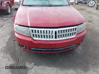 2009 Lincoln MKZ z VIN 3LNHM28T09R633561, wystawiony jako IAAI lot #40751995 z przebiegiem 161 001 mil mil oraz . Historia ofert i sprzedaży dostępna na DreamBid. Obrazek 6.
