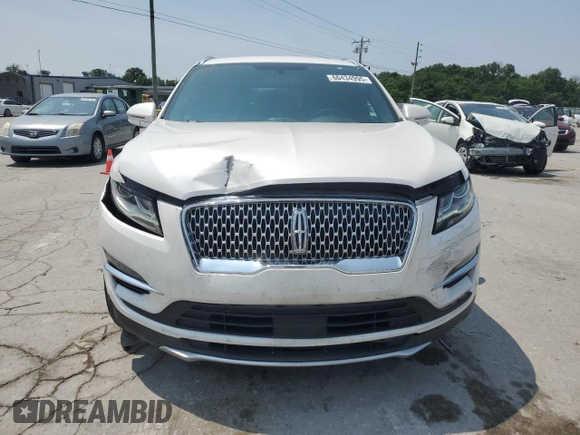 2019 Lincoln MKC Select with VIN 5LMCJ2C9XKUL01878, listed as a Copart auction lot 60434995 with 88,168 mi miles and Salvage title. Bid and sale history available at DreamBid. Image 5.