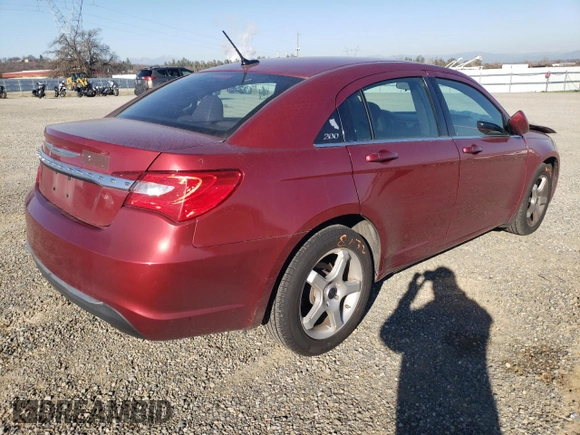 2013 Chrysler 200 LX with VIN 1C3CCBAG8DN724396, listed as a Copart auction lot 88875975 with 101,467 mi miles and Salvage Title. Bid and sale history available at carsss.com. Image 3.