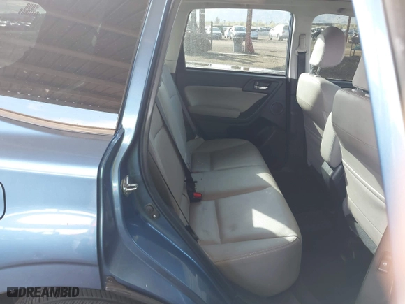2015 Subaru Forester 2.5i Touring with VIN JF2SJAWC0FH485216, listed as a IAAI auction lot 41744706 with 61,683 mi miles. Bid and sale history available at carsss.com. Image 8.