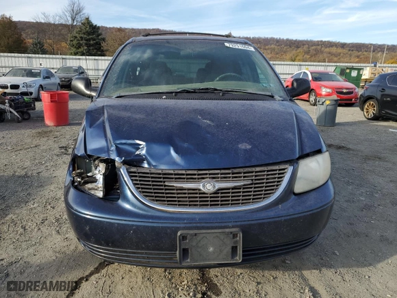 2002 Chrysler Town & Country LX with VIN 2C4GP443X2R712613, listed as a Copart auction lot 79251604 with 138,544 mi miles and Salvage Title. Bid and sale history available at carsss.com. Image 5.