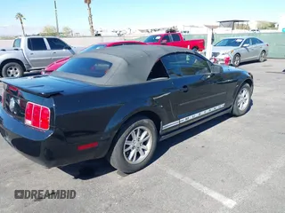 2008 Ford Mustang Deluxe with VIN 1ZVHT84N685144789, listed as a IAAI auction lot 41659256 with 176,332 mi miles and . Bid and sale history available at carsss.com. Image 6.