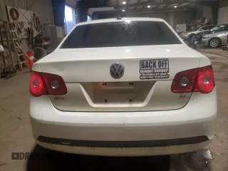 2007 Volkswagen Jetta 2.5 with VIN 3VWSF71K37M038634, listed as a Copart auction lot 43028475 with 177,850 mi miles and Salvage title. Bid and sale history available at DreamBid. Image 6.