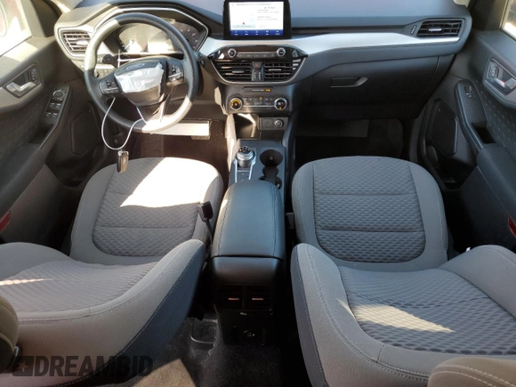 2020 Ford Escape SE with VIN 1FMCU9G63LUB85671, listed as a Copart auction lot 47957875 with 61,548 mi miles and Salvage Title. Bid and sale history available at DreamBid. Image 8.