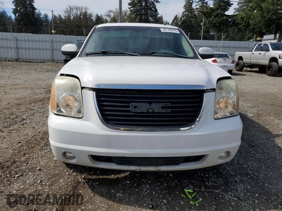 2007 GMC Yukon XL SLT with VIN 1GKFC16097R192754, listed as a Copart auction lot 46148975 with 0 mi miles and Salvage Title. Bid and sale history available at carsss.com. Image 5.