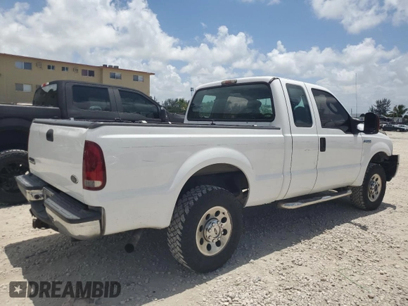 2006 Ford Super Duty F-250 XL with VIN 1FTSX21596EC19979, listed as a Copart auction lot 61600054 with 235,707 mi miles and Salvage Title. Bid and sale history available at carsss.com. Image 3.