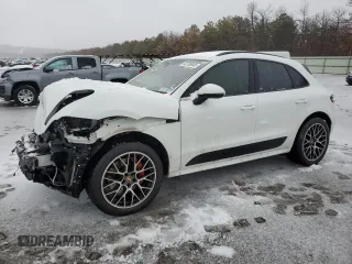 2018 Porsche Macan GTS with VIN WP1AG2A55JLB60055, listed as a Copart auction lot 43735845 with Not Provided miles and Salvage Title. Bid and sale history available at DreamBid. Image 1.