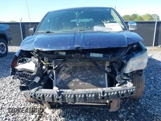 2013 Chrysler Town & Country Touring-L with VIN 2C4RC1CG7DR661162, listed as a IAAI auction lot 42026629 with 180,064 mi miles. Bid and sale history available at carsss.com. Image 6.