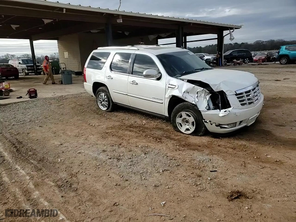 2011 Cadillac Escalade Hybrid with VIN 1GYS4EEJ5BR114743, listed as a Copart auction lot 86069474 with 243,063 mi miles and Salvage Title. Bid and sale history available at carsss.com. Image 12.