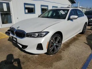 2024 BMW 3 Series 330i xDrive z VIN 3MW89FF02R8E76365, wystawiony jako Copart lot #52145175 z przebiegiem 13 089 mil mil oraz Szkoda całkowita • Salvage title. Historia ofert i sprzedaży dostępna na DreamBid. Obrazek 1.