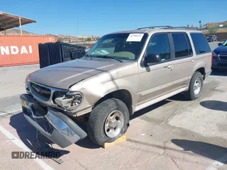 1998 Ford Explorer XL z VIN 1FMZU34E4WZB50132, wystawiony jako IAAI lot #42708532 z przebiegiem 237 486 mil mil oraz . Historia ofert i sprzedaży dostępna na DreamBid. Obrazek 17.