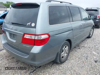 2005 Honda Odyssey EX-L z VIN 5FNRL386X5B038143, wystawiony jako IAAI lot #42149398 z przebiegiem 243 002 mil mil oraz . Historia ofert i sprzedaży dostępna na DreamBid. Obrazek 4.