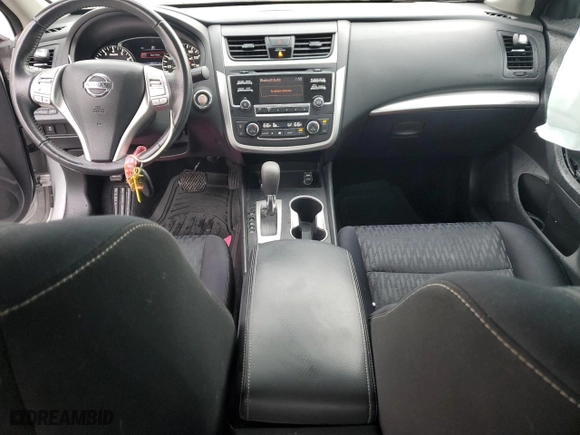 2017 Nissan Altima 2.5 SV with VIN 1N4AL3AP3HC284538, listed as a Copart auction lot 86718144 with 92,126 mi miles and Salvage Title. Bid and sale history available at carsss.com. Image 8.