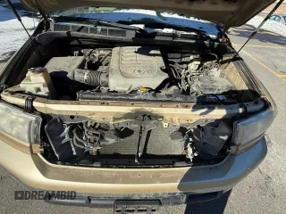 2010 Toyota Tundra 4WD Truck with VIN 5TFUM5F17AX015056, listed as a Copart auction lot 43661875 with 186,345 mi miles and Clean Title. Bid and sale history available at carsss.com. Image 7.
