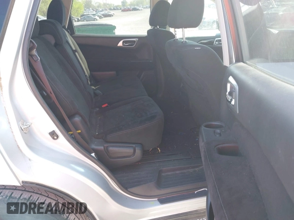 2014 Nissan Pathfinder S z VIN 5N1AR2MN0EC631828, wystawiony jako IAAI lot #42000263 z przebiegiem 181 121 mil mil oraz . Historia ofert i sprzedaży dostępna na DreamBid. Obrazek 8.