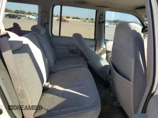 1997 Ford Explorer XLT z VIN 1FMDU32P8VZC08904, wystawiony jako Copart lot #78166244 z przebiegiem 232 404 mil mil oraz Szkoda całkowita • Salvage title. Historia ofert i sprzedaży dostępna na DreamBid. Obrazek 11.