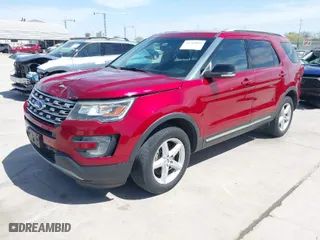 2017 Ford Explorer XLT with VIN 1FM5K8DH0HGB53006, listed as a IAAI auction lot 41769004 with 91,620 mi miles. Bid and sale history available at carsss.com. Image 2.