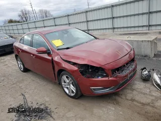 2015 Volvo S60 T5 Drive-E Premier with VIN YV126MFK2F1345891, listed as a Copart auction lot 77655143 with 88,716 mi miles. Bid and sale history available at carsss.com. Image 4.