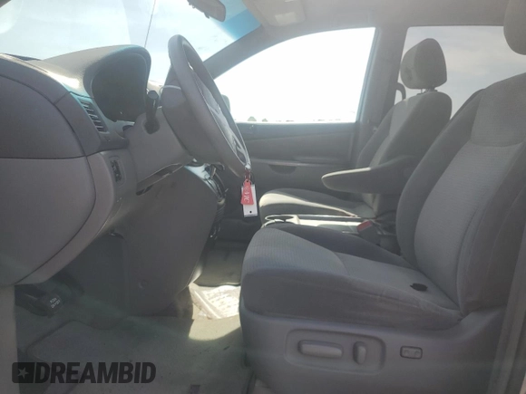 2008 Toyota Sienna CE with VIN 5TDZK23C48S135039, listed as a Copart auction lot 53739175 with 240,900 mi miles and Clean Title. Bid and sale history available at carsss.com. Image 7.