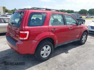 2008 Ford Escape XLS z VIN 1FMCU02Z28KB15112, wystawiony jako IAAI lot #42730429 z przebiegiem 109 831 mil mil oraz . Historia ofert i sprzedaży dostępna na DreamBid. Obrazek 4.