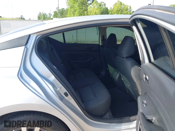 2024 Nissan Altima SV с VIN 1N4BL4DV5RN410084, выставлен на аукционе IAAI как лот 42212043 с пробегом 26 119 миль миль и . История ставок и продаж доступна на DreamBid. Изображение 8.