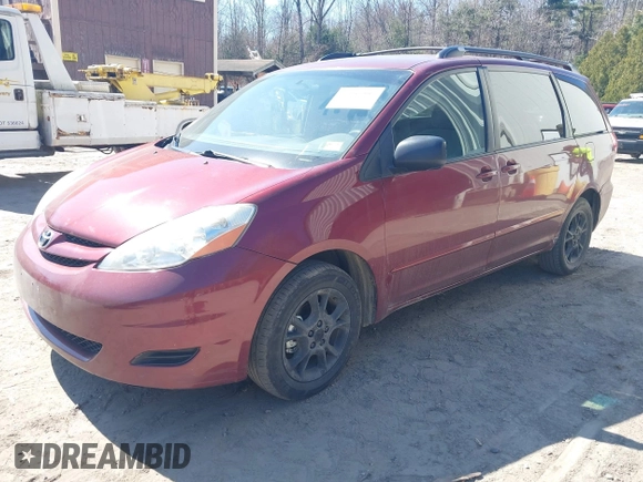 2006 Toyota Sienna LE with VIN 5TDBA23C56S057131, listed as a IAAI auction lot 42051907 with 135,950 mi miles. Bid and sale history available at carsss.com. Image 2.