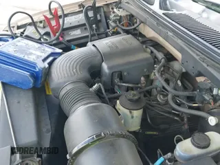 1997 Ford F-150 с VIN 1FTDF17W9VNA84250, выставлен на аукционе IAAI как лот 42149320 с пробегом 85 297 миль миль и . История ставок и продаж доступна на DreamBid. Изображение 19.