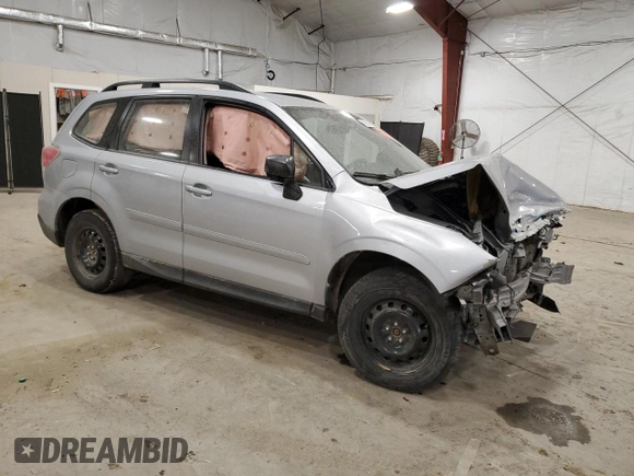 2018 Subaru Forester z VIN JF2SJABC5JH467776, wystawiony jako Copart lot #49259005 z przebiegiem Nie podano mil oraz Szkody całkowita. Historia ofert i sprzedaży dostępna na DreamBid. Obrazek 4.