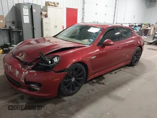 2011 Porsche Panamera с VIN WP0AA2A70BL020775, выставлен на аукционе IAAI как лот 42310608 с пробегом 101 802 миль миль и . История ставок и продаж доступна на DreamBid. Изображение 2.