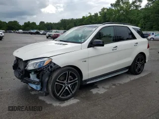 2018 Mercedes-Benz GLE 43 AMG z VIN 4JGDA6EB6JB036756, wystawiony jako Copart lot #60999365 z przebiegiem 48 314 mil mil oraz Szkoda całkowita • Salvage title. Historia ofert i sprzedaży dostępna na DreamBid. Obrazek 1.