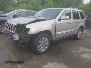 2010 Jeep Grand Cherokee Limited with VIN 1J4RR5GT2AC138675, listed as a IAAI auction lot 42471032 with 184,238 mi miles and . Bid and sale history available at DreamBid. Image 2.