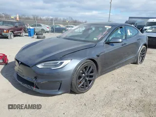 2021 Tesla Model S Plaid with VIN 5YJSA1E60MF455768, listed as a IAAI auction lot 41603504 with 27,398 mi miles. Bid and sale history available at carsss.com. Image 19.