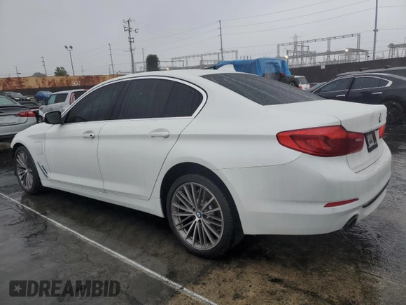 2020 BMW 5 Series 530e with VIN WBAJA9C07LCD36054, listed as a Copart auction lot 44635065 with 59,512 mi miles and Salvage Title. Bid and sale history available at DreamBid. Image 2.