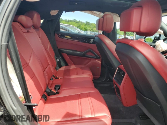 2020 Porsche Cayenne z VIN WP1AA2AY2LDA01485, wystawiony jako Copart lot #58652525 z przebiegiem 56 562 mil mil oraz Szkoda całkowita • Salvage title. Historia ofert i sprzedaży dostępna na DreamBid. Obrazek 11.