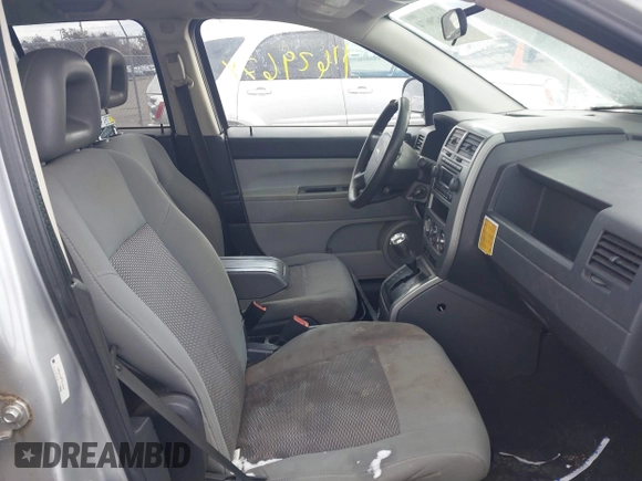 2007 Jeep Compass Sport with VIN 1J8FF47W17D142461, listed as a IAAI auction lot 41629674 with 153,516 mi miles. Bid and sale history available at carsss.com. Image 5.
