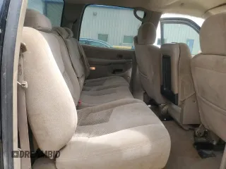 2003 Chevrolet Silverado 1500HD LT z VIN 1GCGC13U33F218722, wystawiony jako Copart lot #68624624 z przebiegiem 194 647 mil mil oraz Szkoda całkowita • Salvage title. Historia ofert i sprzedaży dostępna na DreamBid. Obrazek 10.