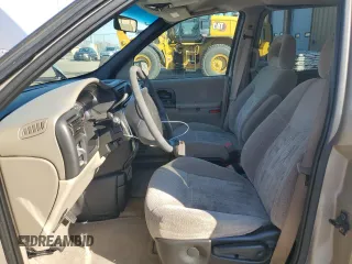 2000 Pontiac Montana z VIN 1GMDU23E1YD161191, wystawiony jako Copart lot #75875084 z przebiegiem 127 983 mil mil oraz Szkoda całkowita • Salvage title. Historia ofert i sprzedaży dostępna na DreamBid. Obrazek 7.