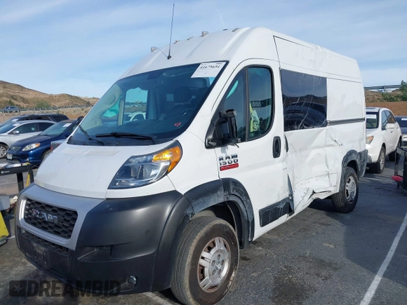 2021 Ram ProMaster Cargo with VIN 3C6LRVBG6ME513686, listed as a IAAI auction lot 41675654 with 76,989 mi miles. Bid and sale history available at carsss.com. Image 2.