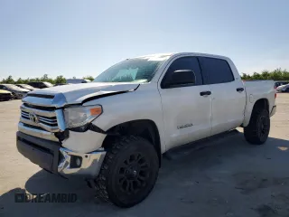 2017 Toyota Tundra SR5 with VIN 5TFEM5F18HX120901, listed as a Copart auction lot 54207825 with 92,836 mi miles and Salvage title. Bid and sale history available at DreamBid. Image 1.