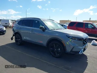 2025 Honda CR-V Sport Touring with VIN 7FARS6H94SE020378, listed as a IAAI auction lot 41170643 with 90 mi miles and . Bid and sale history available at DreamBid. Image 1.