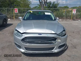 2014 Ford Fusion SE with VIN 3FA6P0HD0ER133772, listed as a IAAI auction lot 41800268 with 135,518 mi miles. Bid and sale history available at carsss.com. Image 12.