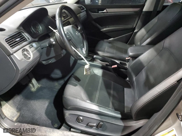 2014 Volkswagen Passat TDI SE w/Sunroof with VIN 1VWBN7A34EC001621, listed as a Copart auction lot 49226945 with 89,267 mi miles and Clean Title. Bid and sale history available at carsss.com. Image 7.