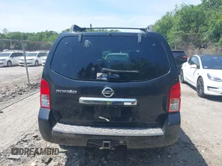 2012 Nissan Pathfinder Silver Edition z VIN 5N1AR1NB1CC639755, wystawiony jako IAAI lot #42513176 z przebiegiem 197 178 mil mil oraz . Historia ofert i sprzedaży dostępna na DreamBid. Obrazek 16.