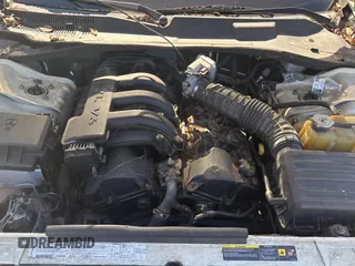 2005 Chrysler 300 with VIN 2C3JA43R85H635204, listed as a Copart auction lot 43976725 with 1 mi miles and Clean Title. Bid and sale history available at carsss.com. Image 7.