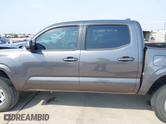 2021 Toyota Tacoma SR z VIN 5TFAX5GN8MX192277, wystawiony jako IAAI lot #42277081 z przebiegiem 66 322 mil mil oraz . Historia ofert i sprzedaży dostępna na DreamBid. Obrazek 15.