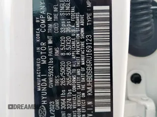 2024 Genesis GV80 z VIN KMUHBDSB6RU169123, wystawiony jako Copart lot #58249745 z przebiegiem 15 mil mil oraz Szkoda całkowita • Salvage title. Historia ofert i sprzedaży dostępna na DreamBid. Obrazek 13.