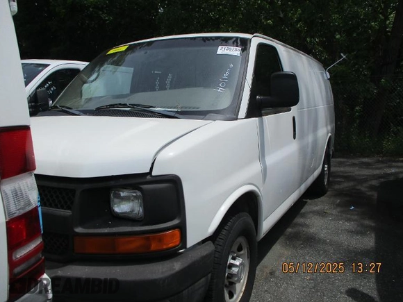 2011 Chevrolet Express Cargo with VIN 1GCWGFCB4B1123531, listed as a IAAI auction lot 42302395 with 81,603 mi miles and . Bid and sale history available at DreamBid. Image 1.